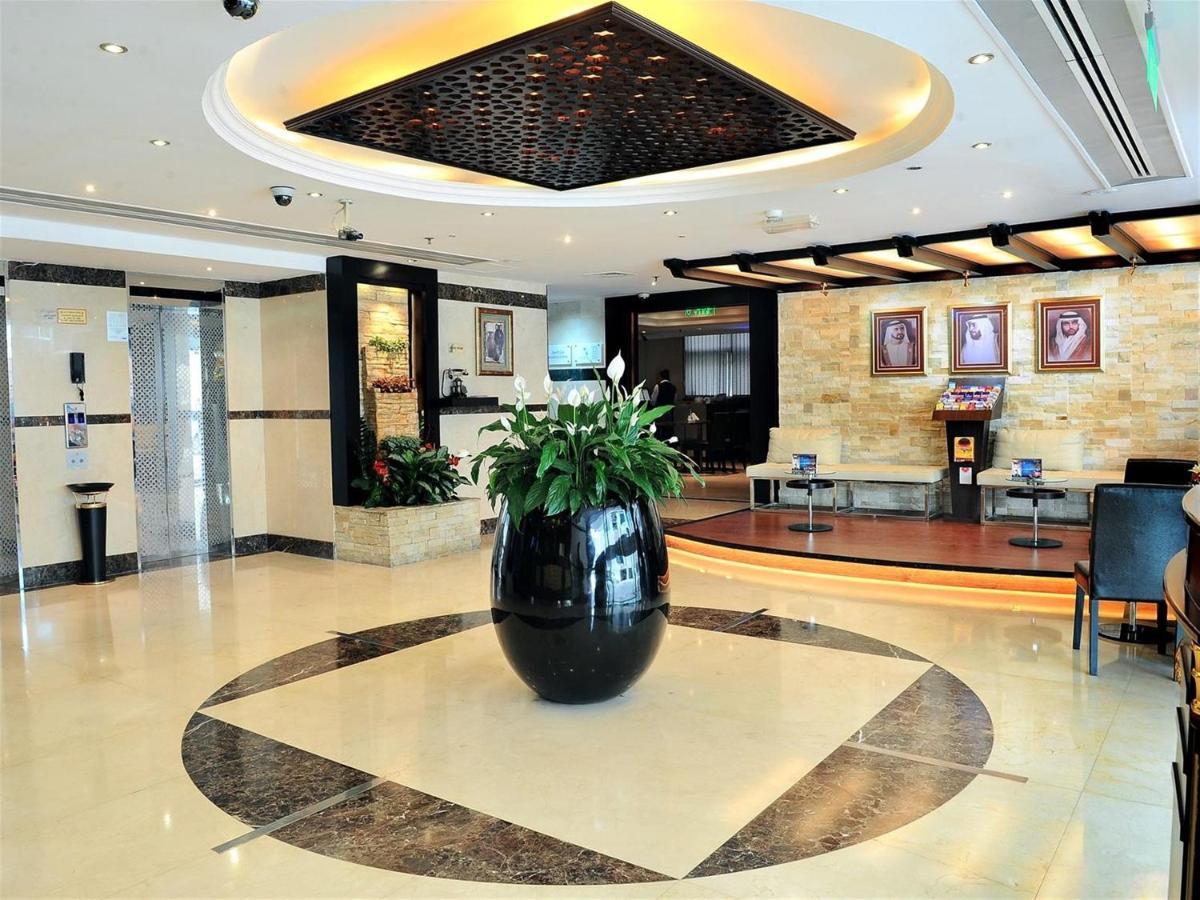 Signature Inn Hotel Deira Дубай Екстериор снимка