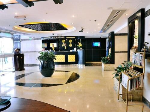 Signature Inn Hotel Deira Дубай Екстериор снимка
